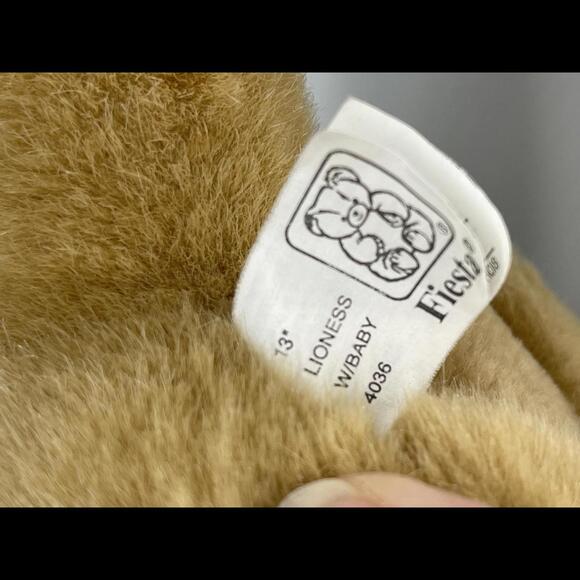 Fiesta Lioness Female Lion Plush Stuffed Animal Tan Brown 13” Sitting Realistic* - Picture 6 of 7